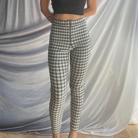 Garage White Plaid High Waisted Pants, Womens Size Small - Picture 3 of 7